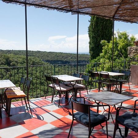 Hotel Les Remparts Венаск Екстериор снимка